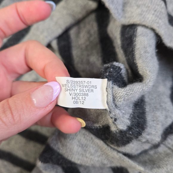 Banana Republic Gray Navy Striped Wool Cashmere Blend Sweater Dress Size Medium - Picture 6 of 7